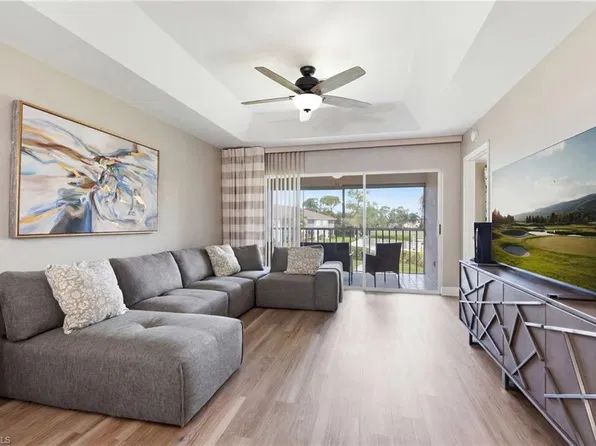 575 Augusta Blvd APT 5, Naples, FL 34113