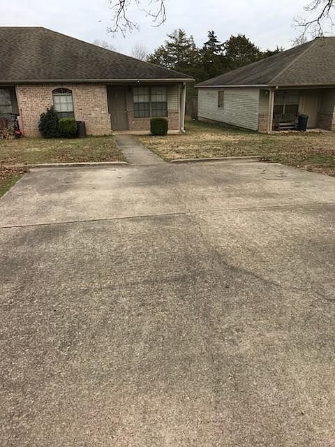 Front of the unit.
