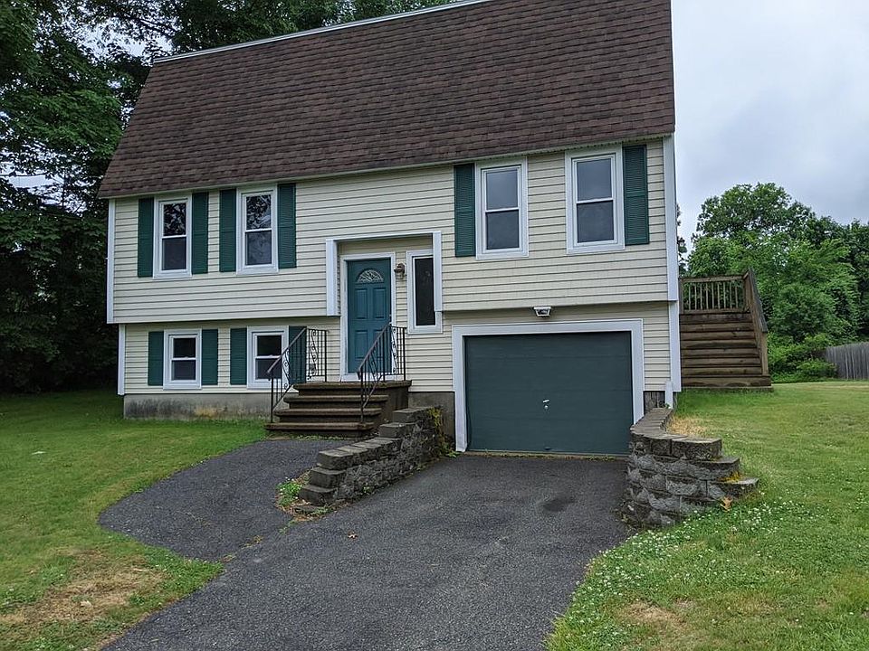 1st image of 27 Pearson Dr