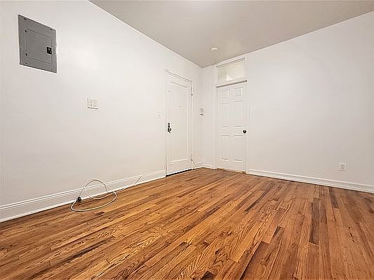 2nd image of 309 E 69th St APT 3ER