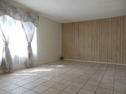 3rd image of 10282 Covina Pl