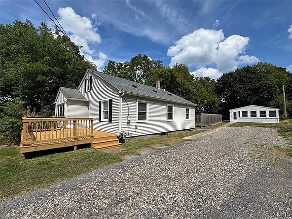 2nd image of 21 S Skaneateles St