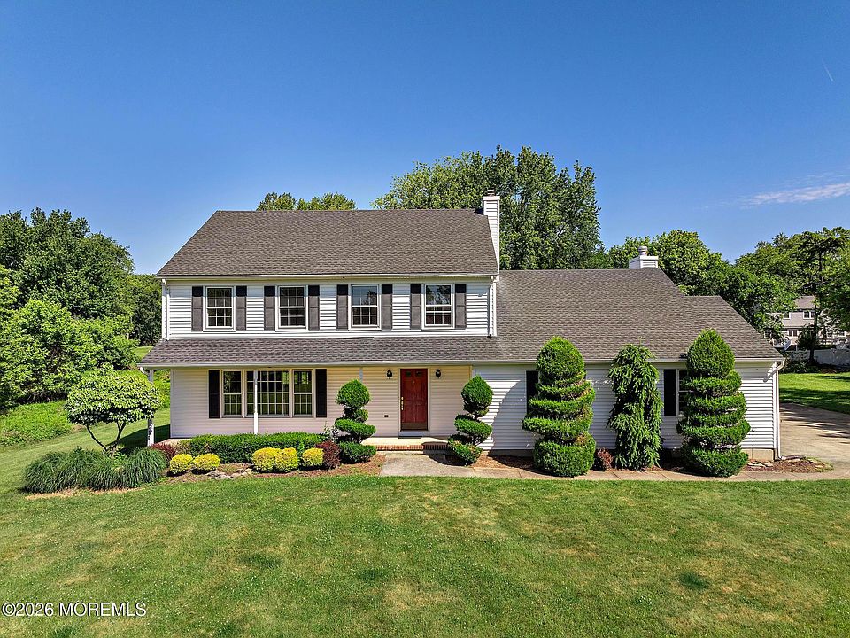 1st image of 31 Vaughn Drive