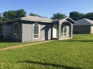 516 Netherland Dr, Seagoville, TX 75159