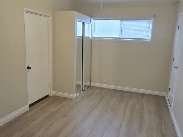 20533 Stagg St, Winnetka, CA 91306