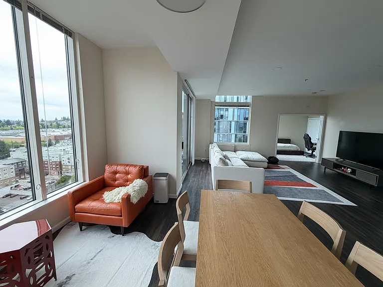 177 107th Ave NE #2207 — Photo 6