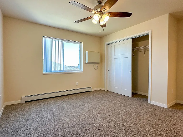 713 Caroline St — Photo 282