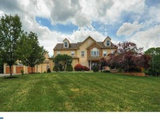 2664 Shady Ln, Pottstown, PA 19464