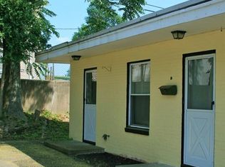 2 Thornton Rd, Worcester, MA 01606