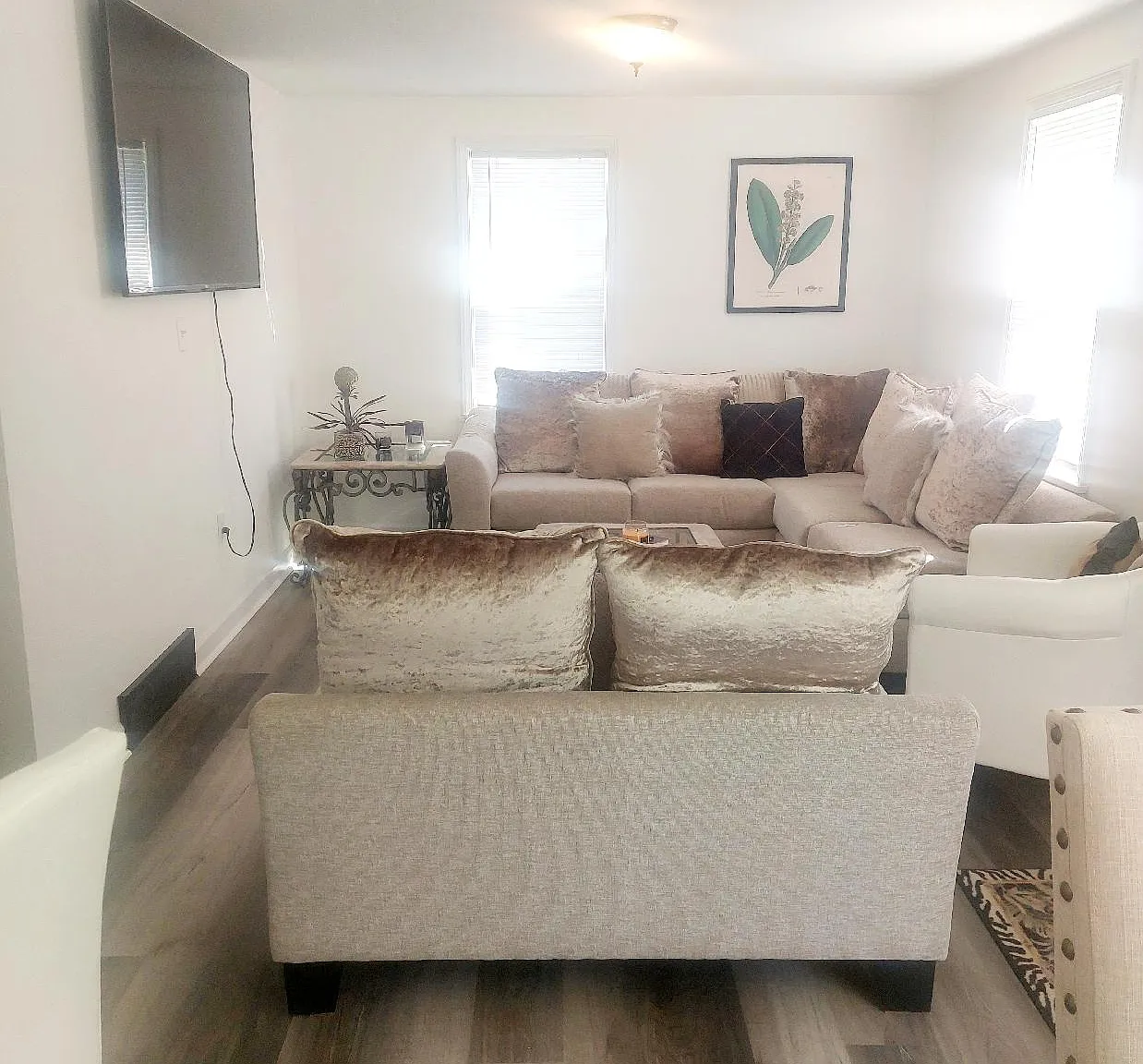3 bed, $2,200 — Photo 4