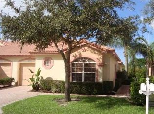 21111 Via Ventura, Boca Raton, FL 33433