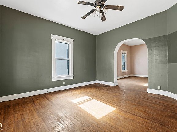5th image of 52 Home Ave
