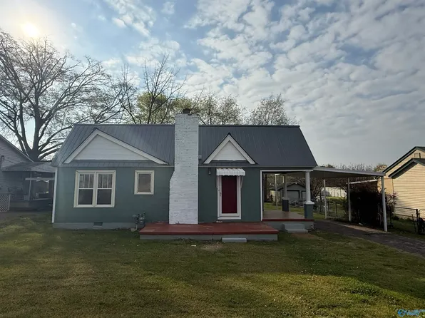 2302 Andrew Jackson Way NE, Huntsville, AL 35811