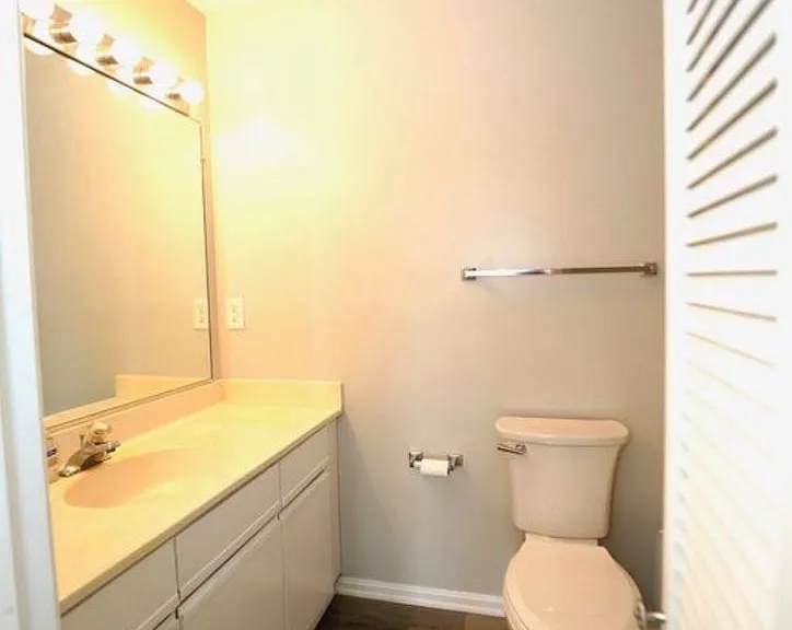 5630 Ringwood Dr #F — Photo 30