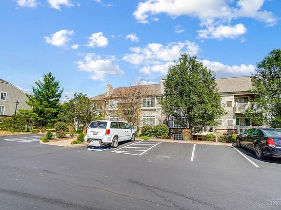 2nd image of 4250 Endeavor Dr Unit 308