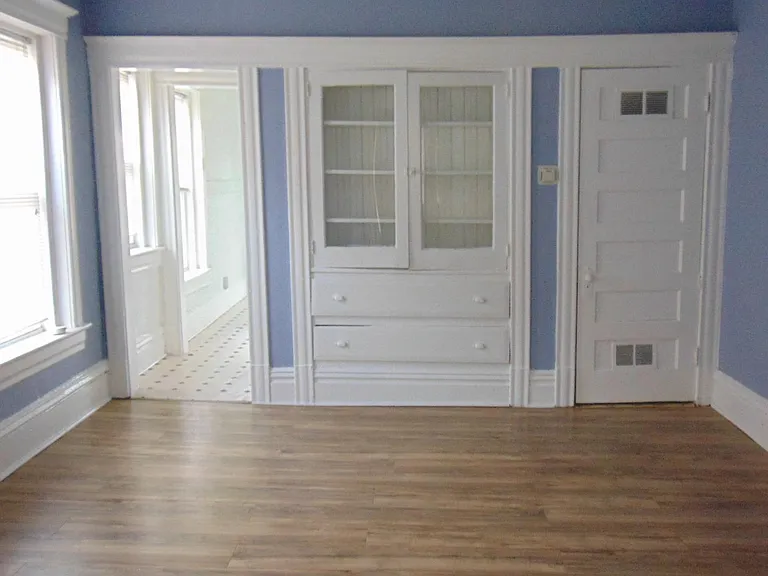 3403 Wyandotte St #3 — Photo 3