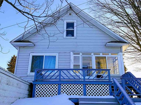 2nd image of 609 E Grant St