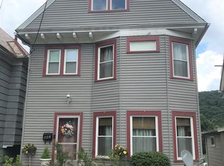 842 Elk St, Franklin, PA 16323