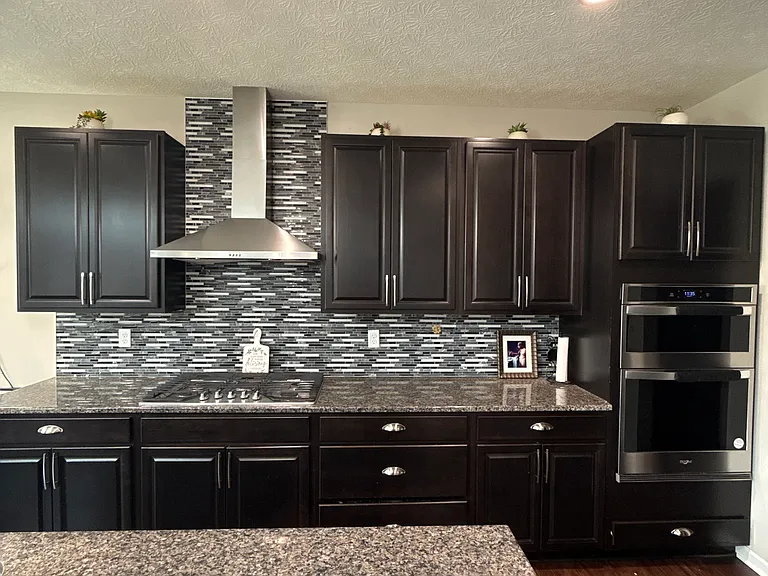 9398 Dewitt Dr — Photo 11