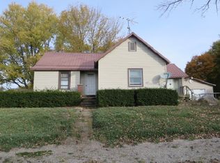 300 E 8th St, West Lebanon, IN 47991