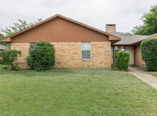 4708 Berridge Ln, Dallas, TX 75227
