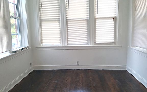 4th image of 4118 N Monticello Ave APT 1
