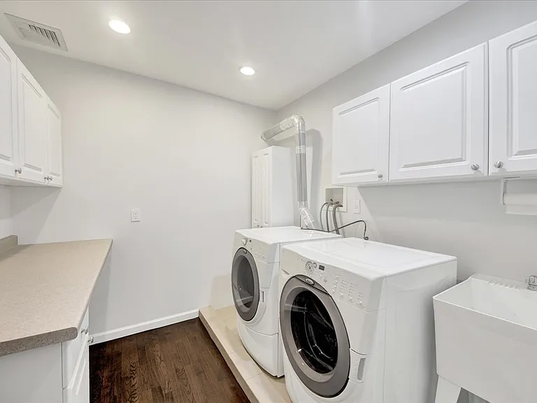 20 Plymouth Rd — Photo 27