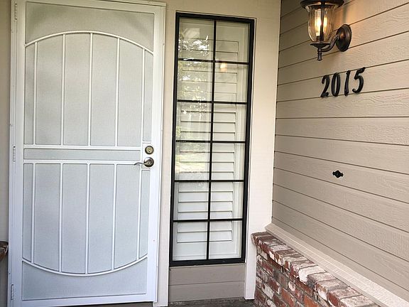 4th image of 2015 Fernwood Cir
