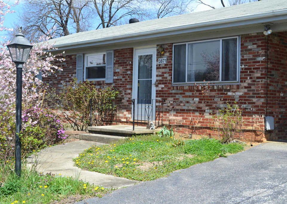 1st image of 3871 Wilmont Ave NW