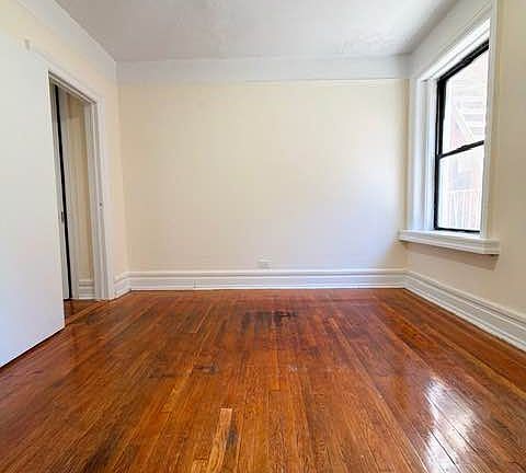 4th image of 612 W 178th St APT 36