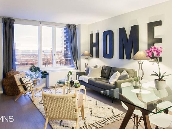 4th image of 1 N 4th Pl APT 12F