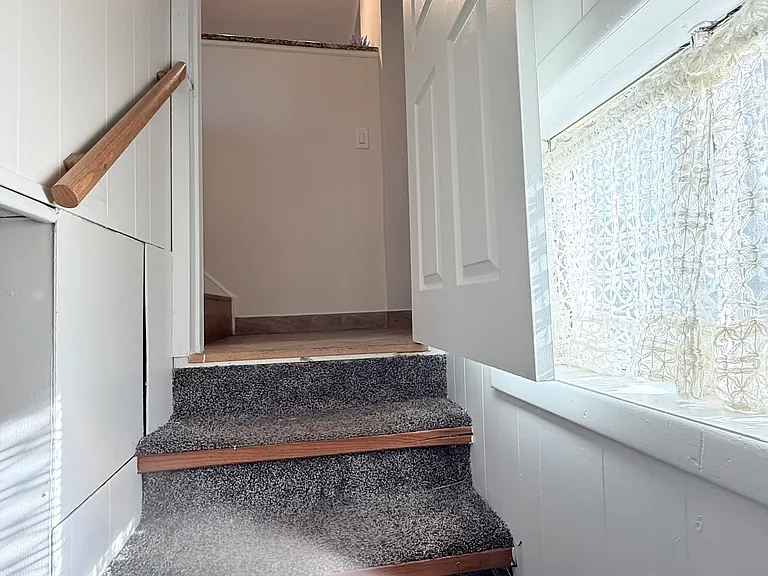 4528 Grace St — Photo 25