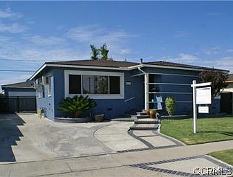 3rd image of 6646 Candlewood St