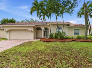 10316 NW 53rd Ct, Pompano Beach, FL 33076