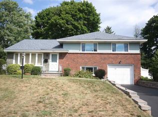544 Custer Rd, Delmar, NY 12054