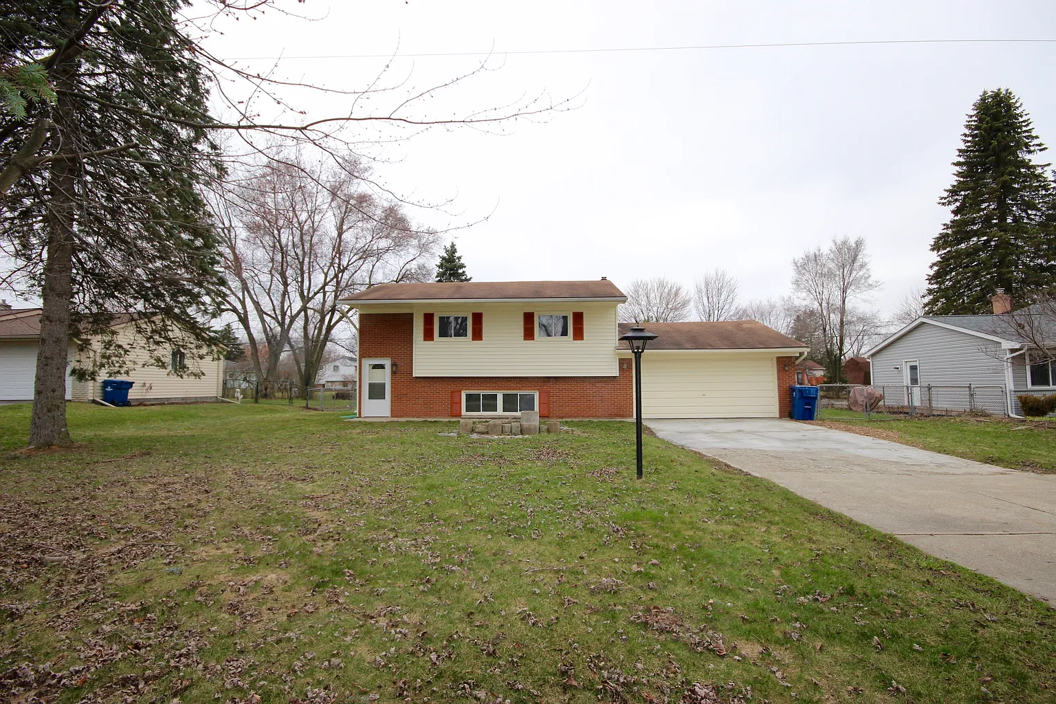 407 Teggerdine Trl photo 1