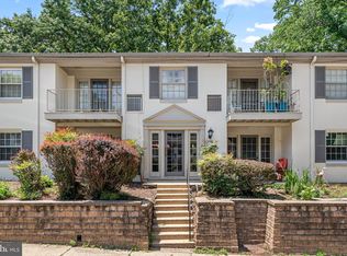 Cardinal Forest Condo, Springfield, VA 22152