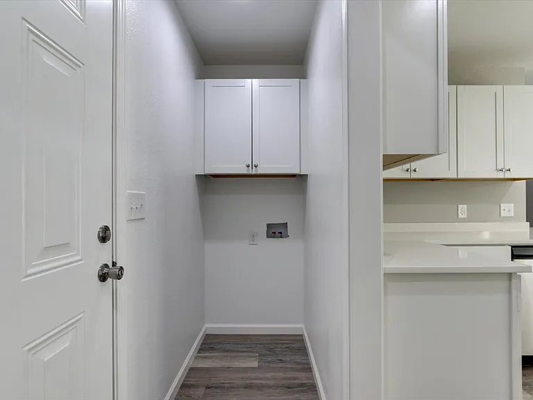205 Elysian Hills Dr — Photo 13
