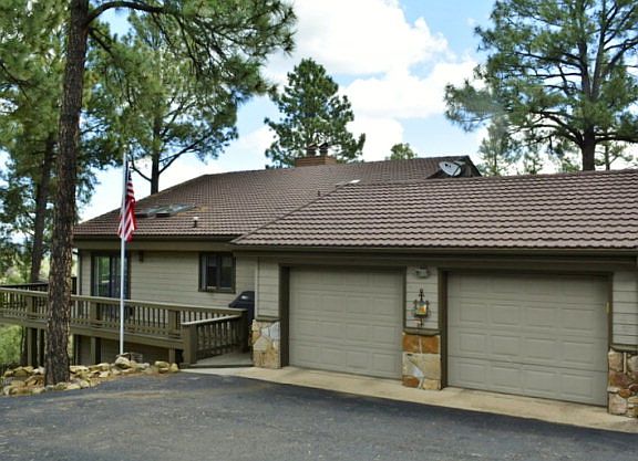 4th image of 213 Deer Park Dr