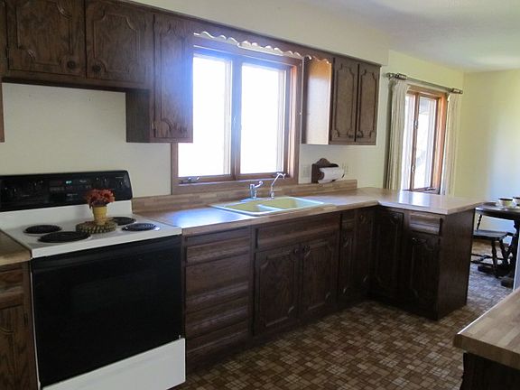 Full Furnished Kitchen