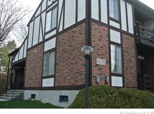 365 Mather St APT 4, Hamden, CT 06514