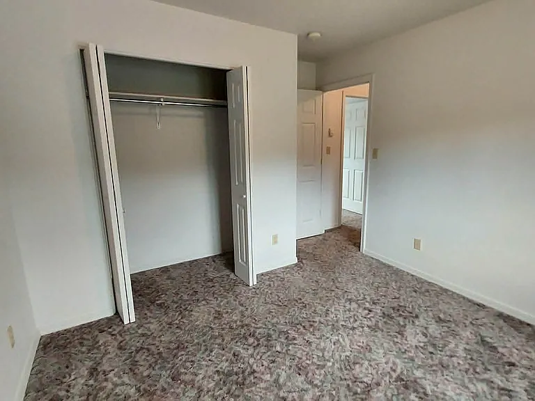 540 Front St — Photo 10