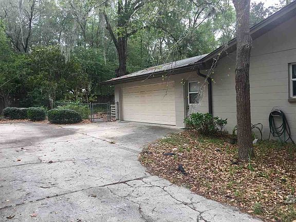 2nd image of 4814 NW 18th Pl