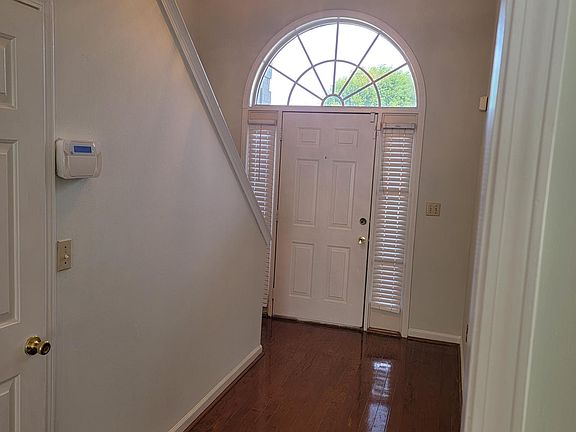 2nd image of 418 N Ericson Dr