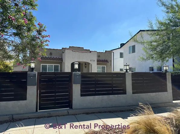 6738 Irvine Ave, North Hollywood, CA 91606