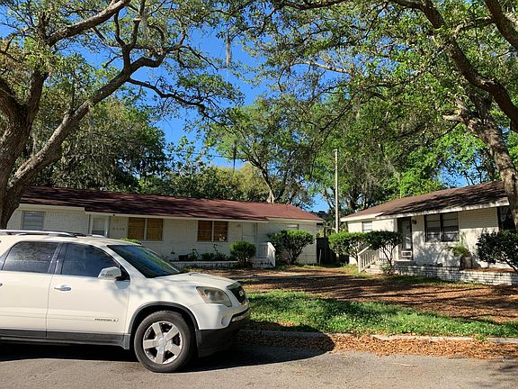2nd image of 4558 Oakwood Ave