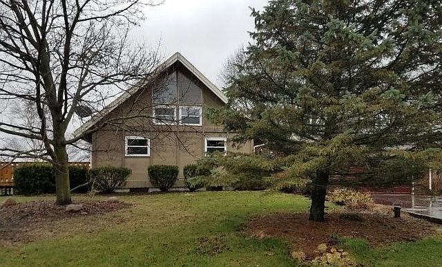 1st image of 4234 Lakeside Dr