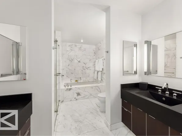 445 Lafayette Street image 11 of 14