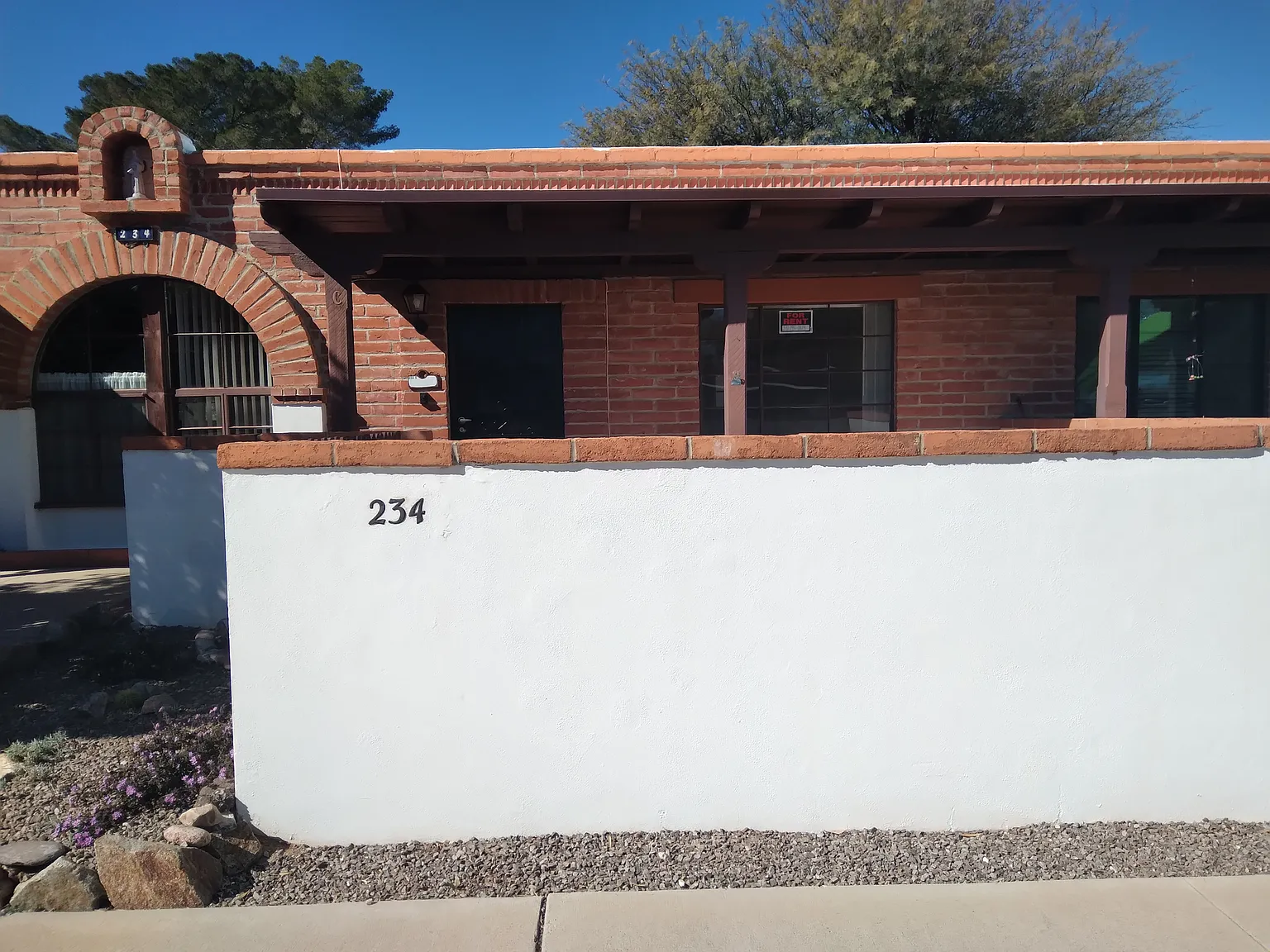 1 bed, 588 sqft, $950 — Photo 1