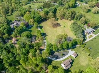 2 County Line Rd, Mendham, NJ 07945